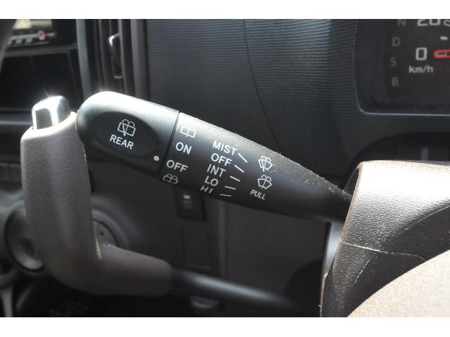 ���Ђł́A�I���R�A�W���b�N�X�A����A�A�A�v���X�A�C�I���v���_�N�g�t�@�C�i���X���l�X�ȃN���W�b�g��Ђƒ�g���Ă���܂��B�܂��w�ǂ̃N���W�b�g�J�[�h�������p�\��