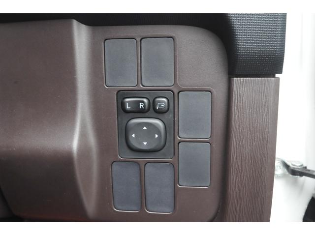 ���X�ł͉�ʏ�Ǝ��Ԃ̐F�̈Ⴂ��p�b�P�[�W�n�o��O���[�h���f�̑��ᓙ�A�g���u����h���Ӗ��ł��q�l�̖ڂŎ��Ԋm�F�����Ē������𐄏����Ă���܂��B��Ԃ͎��Ԃ��ŗD��Ƃ����Ē�������\�߂������肢�܂��B