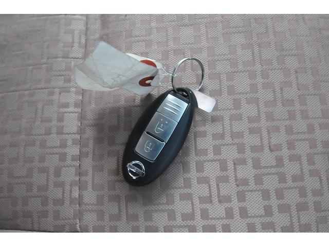 ���Ђł́A�ꑮ�X�^�b�t�ɂ�郋�[���N���[�j���O���{�H���ēW���E�[�Ԃ����Ē����Ă���܂������ɒ���̎ԗ��́A�N���[�j���O�O�̏�ԂœW�������Ē����Ă���ꍇ������܂����A�[�Ԏ��ɂ̓s�J�s�J�Ɏd�グ�܂���