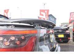 当社では、専属スタッフによるルームクリーニングを施工して展示・納車させて頂いております♪入庫直後の車両は、クリーニング前の状態で展示させて頂いている場合もありますが、納車時にはピカピカに仕上げます♪ 2