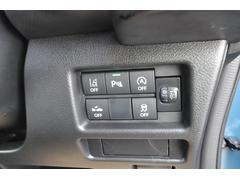 ���ҤǤϡ���°�����åդˤ��롼�९�꡼�˥󥰤�ܹ�����Ÿ����Ǽ�֤�����ĺ���Ƥ���ޤ�������ľ��μ�ξ�ϡ����꡼�˥����ξ��֤�Ÿ��������ĺ���Ƥ�����⤢��ޤ�����Ǽ�ֻ��ˤϥԥ��ԥ��˻ž夲�ޤ��� 3