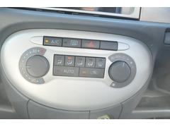 ���å��������֡��֥�������֡ס֥���������աפȤʤäƤ���ޤ������ҼҰ��ǤϤʤ����軰�Ե��ؤΥ����åդ����Ҥ���Ź�������ִ��ꤷ�Ƥ���ޤ����Ҵ�Ū��ɾ�����줿��ξ�Ǥ��Τǡ����¿����Ƥ�����ĺ���ޤ��� 3