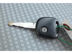 ���å��������֡��֥�������֡ס֥���������աפȤʤäƤ���ޤ������ҼҰ��ǤϤʤ����軰�Ե��ؤΥ����åդ����Ҥ���Ź�������ִ��ꤷ�Ƥ���ޤ����Ҵ�Ū��ɾ�����줿��ξ�Ǥ��Τǡ����¿����Ƥ�����ĺ���ޤ��� 3