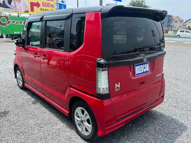 Ｎ－ＢＯＸカスタム Ｇ・ターボＡパッケージ　バックカメラ　両側電動スライドドア　ナビ　ＴＶ　オートクルーズコントロール　衝突被害軽減システム　オートライト　ＨＩＤ　スマートキー　アイドリングストップ　電動格納ミラー　ベンチシート　ＣＶＴ（5枚目）