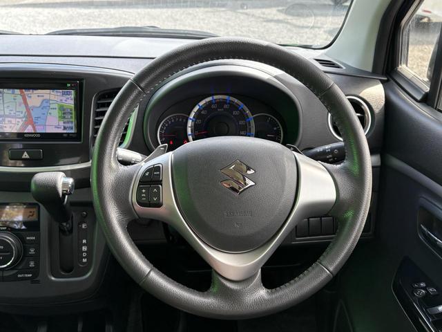 ワゴンＲスティングレー Ｔ　ターボ　ナビ　ＴＶ　バックカメラ　キーレススタートシステム　ＷＳＲＳ　ＤＶＤ再生可能　スマキ　電動格納式ミラー　フロントベンチシート　オ－トエアコン　パワーウィンドウ　パワーステ　ＡＢＳ　エアバック（25枚目）