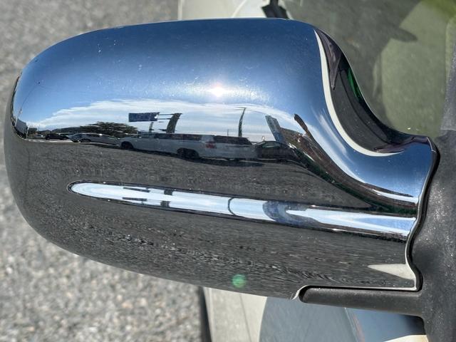 ミラジーノ ジーノターボ　ターボ　４ＷＤ　ナビ　ＴＶ　パワーステアリング　エアコン　パワーウインドウ　助手席エアバッグ　運転席エアバッグ　電動格納ミラー　キーレス　ＵＳＢ（12枚目）