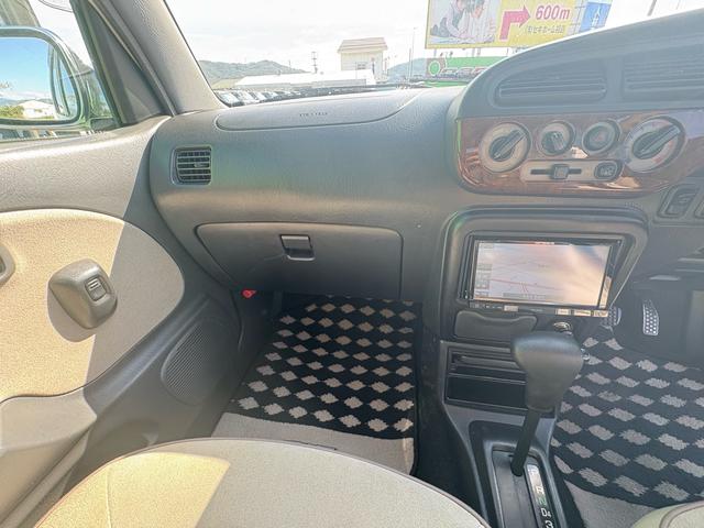 ミラジーノ ジーノターボ　ターボ　４ＷＤ　ナビ　ＴＶ　パワーステアリング　エアコン　パワーウインドウ　助手席エアバッグ　運転席エアバッグ　電動格納ミラー　キーレス　ＵＳＢ（18枚目）