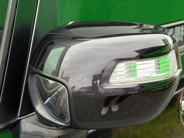 Ｎ－ＢＯＸカスタム Ｇ・ターボパッケージ　４ＷＤ　ターボ　ナビ　ＴＶ　バックカメラ　Ｂｌｕｅｔｏｏｔｈ　電動電格ミラー　スマートキー＆プッシュスタート　キーレスエントリー　オートエアコン　ベンチシート　オートライト　　パワーステアリング（12枚目）