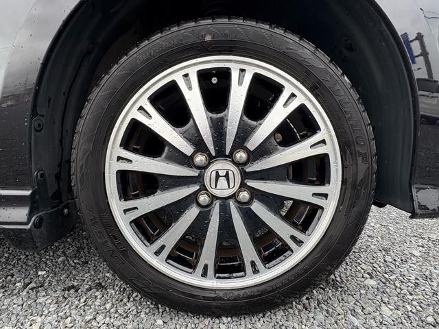 Ｎ－ＢＯＸカスタム Ｇ・ターボパッケージ　４ＷＤ　ターボ　ナビ　ＴＶ　バックカメラ　Ｂｌｕｅｔｏｏｔｈ　電動電格ミラー　スマートキー＆プッシュスタート　キーレスエントリー　オートエアコン　ベンチシート　オートライト　　パワーステアリング（13枚目）