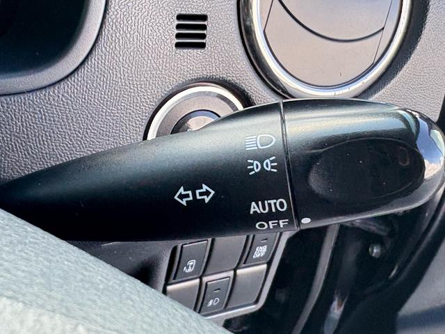 ルークス ハイウェイスター　アイドリングストップ　キーフリー　パワーウインドウ　ＡＢＳ　スマートキー　オートライト　オートエアコン　エアバッグ　電動格納ミラー（27枚目）