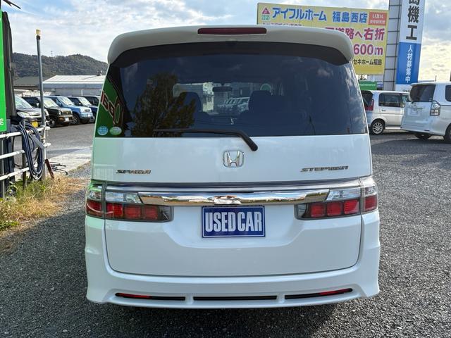 登録作業や名義変更なども弊社で手続きいたします。また登録に必要な書類などもご案内させていただきますので、ご安心ください。