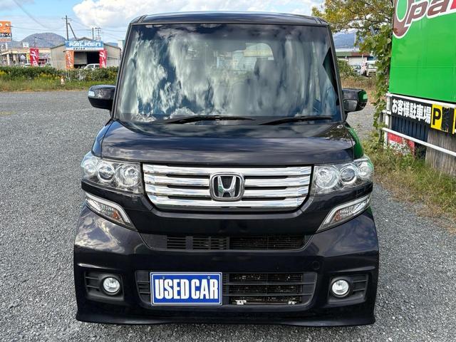 Ｎ－ＢＯＸカスタム Ｇ・Ｌパッケージ　ナビ　ＴＶ　バックカメラ　ＥＴＣ　電動格納ミラ－　スマキ－　パワーウィンドウ　オートエアコン　パワステ　キーレスエントリー　両席エアバック　ＡＢＳ　ＡＵＴＯライト　バックカメラ　運転席エアバック（6枚目）