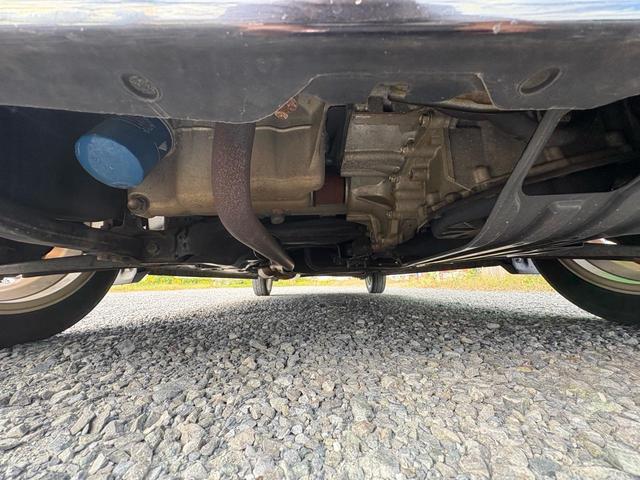 Ｎ－ＢＯＸカスタム Ｇ・Ｌパッケージ　ナビ　ＴＶ　バックカメラ　ＥＴＣ　電動格納ミラ－　スマキ－　パワーウィンドウ　オートエアコン　パワステ　キーレスエントリー　両席エアバック　ＡＢＳ　ＡＵＴＯライト　バックカメラ　運転席エアバック（42枚目）