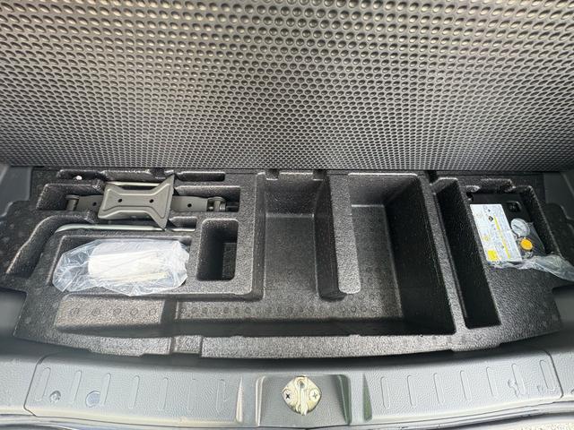 ソリオ S ナビ TV Bカメ スマートキー&プッシュスタート キーレススタートシステム エアコン オートライト パワーステアリング パワーウインドウ 運転席エアバッグ 格納ミラー DVD再生可能(41枚目)