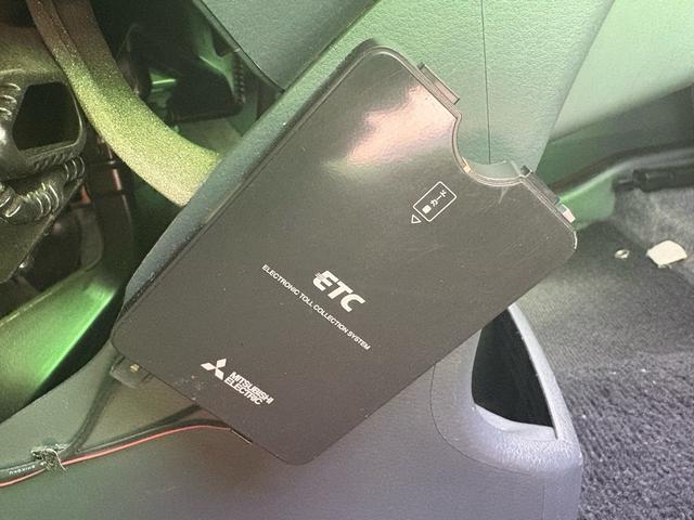 ハスラー Ｇ　ナビ　バックカメラ　ＥＴＣ　プッシュスタートスマートキー　Ｂｌｕｅｔｏｏｔｈオーディオ　ダブルエアバック　Ｂカメラ　パワーウィンドゥ　ベンチＳ　キーフリーキー　ＡＣ　ＡＢＳ　エアバック　ＤＶＤ再生（21枚目）