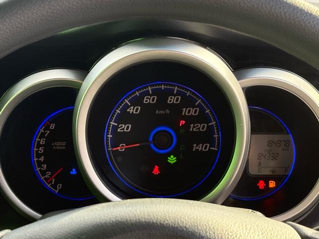 Ｎ－ＢＯＸカスタム Ｇ・Ｌパッケージ　ナビ　ＴＶ　Ｂｌｕｅｔｏｏｔｈ　電動格納ミラ－　スマキ－　フロントベンチシート　パワーウィンドウ　オートエアコン　パワステ　キーレスエントリー　両席エアバック　ＡＢＳ　ＡＵＴＯライト　運転席エアバック（24枚目）