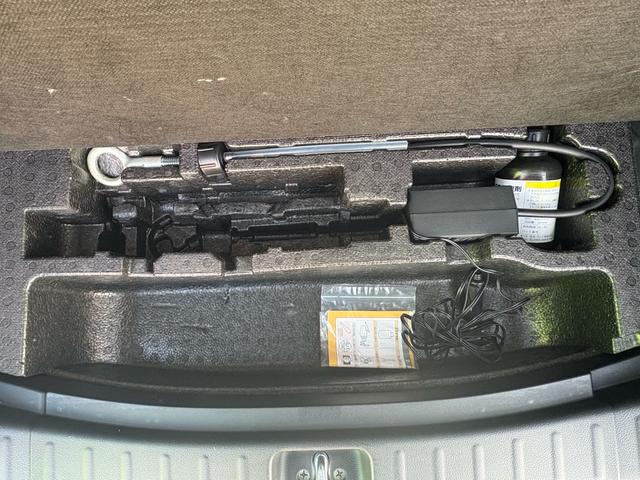 Ｎ－ＢＯＸカスタム Ｇ・Ｌパッケージ　ナビ　ＴＶ　Ｂｌｕｅｔｏｏｔｈ　電動格納ミラ－　スマキ－　フロントベンチシート　パワーウィンドウ　オートエアコン　パワステ　キーレスエントリー　両席エアバック　ＡＢＳ　ＡＵＴＯライト　運転席エアバック（36枚目）