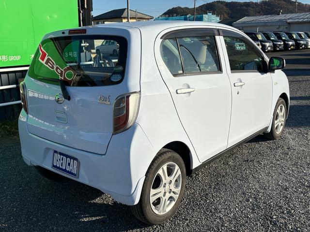 ミライース Ｘｆ　４ＷＤ　ＣＤ　キーレス付き　パワーステアリング　エアバック　ＰＷ　エアコン　ダブルエアバック（4枚目）