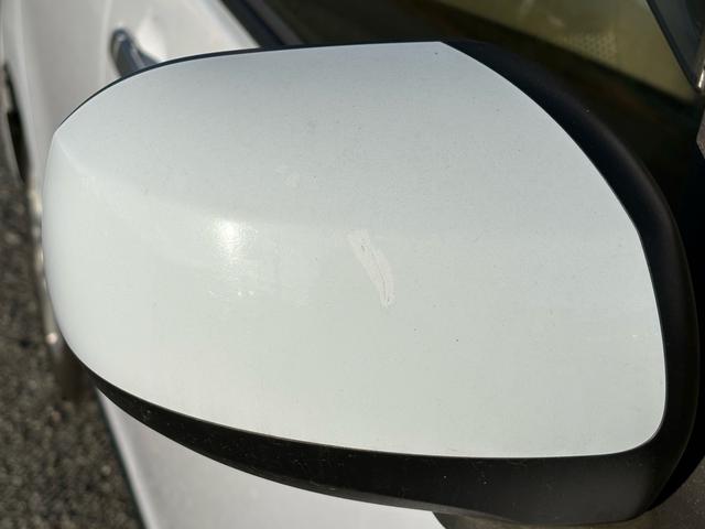 ミライース Ｘｆ　４ＷＤ　ＣＤ　キーレス付き　パワーステアリング　エアバック　ＰＷ　エアコン　ダブルエアバック（11枚目）