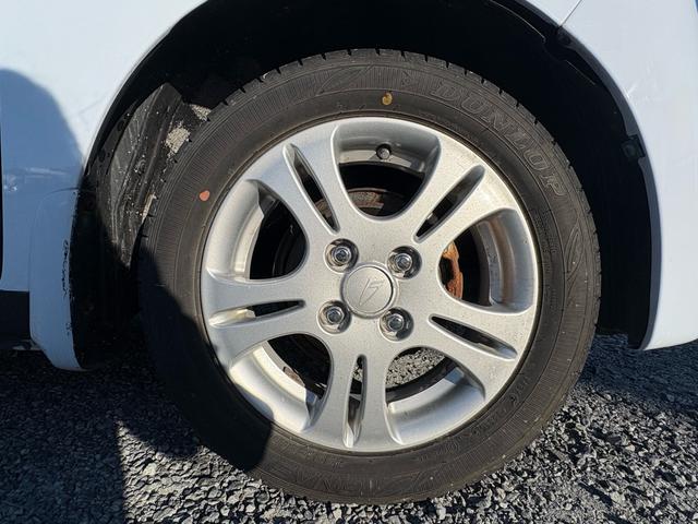 ミライース Ｘｆ　４ＷＤ　ＣＤ　キーレス付き　パワーステアリング　エアバック　ＰＷ　エアコン　ダブルエアバック（13枚目）