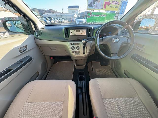 ミライース Ｘｆ　４ＷＤ　ＣＤ　キーレス付き　パワーステアリング　エアバック　ＰＷ　エアコン　ダブルエアバック（18枚目）