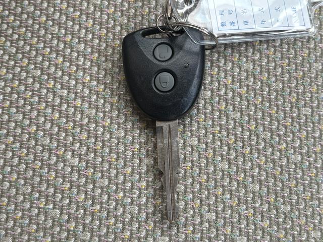 タント L ダブルエアバック 電動ミラー キーフリーシステム オートエアコン 運転席エアバッグ パワステ ベンチS PW ABS(35枚目)