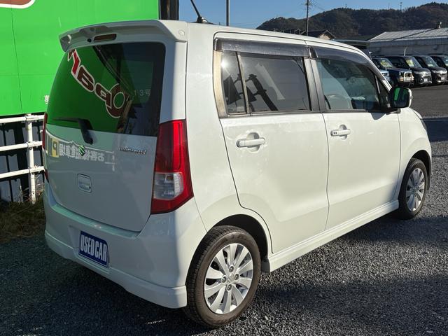 ワゴンＲ リミテッド　４ＷＤ　キーレスエントリー　運転席エアバッグ　パワステ　ＡＢＳ付　ＡＵＴＯライト　フロントベンチシート　パワーウィンドウ　フルオートエアコン　スマートキープッシュスタート　運転席助手席エアバック（5枚目）