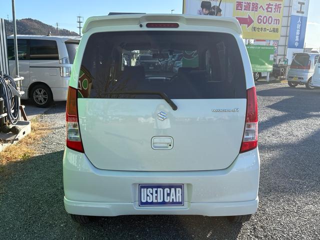 ワゴンＲ リミテッド　４ＷＤ　キーレスエントリー　運転席エアバッグ　パワステ　ＡＢＳ付　ＡＵＴＯライト　フロントベンチシート　パワーウィンドウ　フルオートエアコン　スマートキープッシュスタート　運転席助手席エアバック（7枚目）