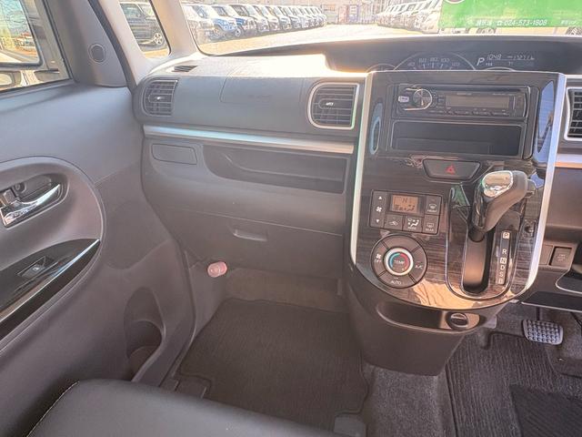 タント カスタムＸ　トップエディションＳＡ　４ＷＤ　電動スライドドア　ベンチシート　ＡＢＳ　スマートキー（17枚目）