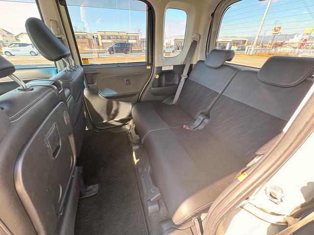 タント カスタムＸ　トップエディションＳＡ　４ＷＤ　電動スライドドア　ベンチシート　ＡＢＳ　スマートキー（32枚目）