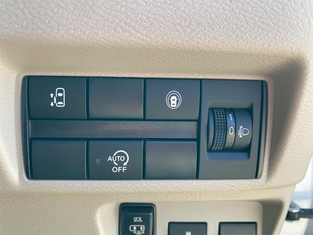 ルークス Ｘ　４ＷＤ　全周囲カメラ　両側スライド・片側電動　ナビ　ＴＶ　クリアランスソナー　衝突被害軽減システム　オートライト　ＬＥＤヘッドランプ　スマートキー　アイドリングストップ　電動格納ミラー　シートヒーター（39枚目）