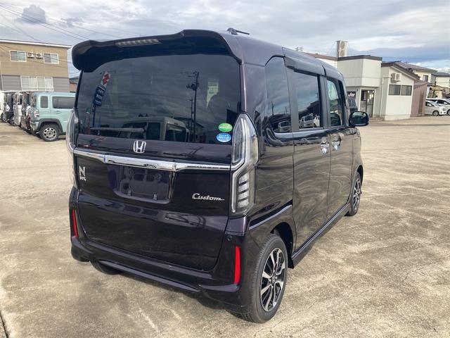 Ｎ－ＢＯＸカスタム Ｇ・Ｌホンダセンシング　４ＷＤ　ＥＴＣ　バックカメラ　両側スライド・片側電動　ナビ　ＴＶ　クリアランスソナー　オートクルーズコントロール　レーンアシスト　衝突被害軽減システム　オートライト　ＬＥＤヘッドランプ　スマートキー（15枚目）