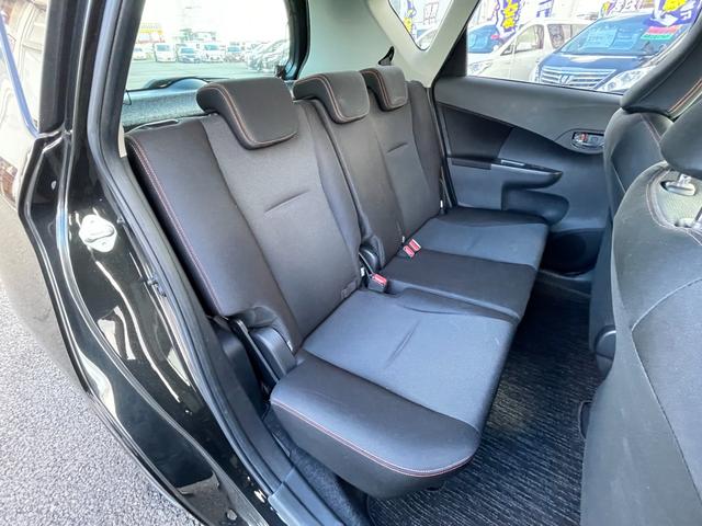 S 1オーナー 禁煙車 純正SDナビ フルセグTV BT接続 DVD・CD再生 ETC クルーズコントロール パドルシフト スマートキー 純正アルミ 盗難防止 プッシュスタート 革巻きステア フォグライト(14枚目)