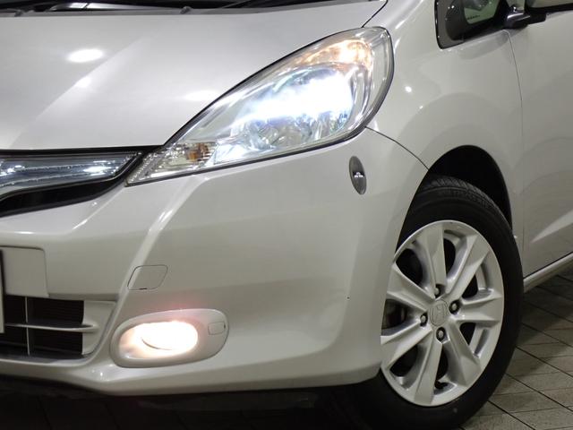ナビプレミアムセレクション 【埼玉県仕入】 禁煙車 純正HDDナビ 地デジTV CD・DVD再生 バックカメラ ETC クルコン パドルシフト シートヒーター HIDヘッドライト フォグ 純正15インチアルミ 横滑り防止システム(2枚目)
