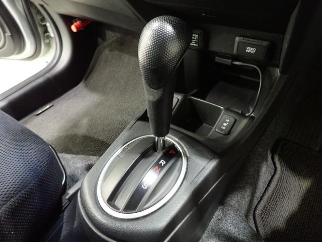 ナビプレミアムセレクション 【埼玉県仕入】 禁煙車 純正HDDナビ 地デジTV CD・DVD再生 バックカメラ ETC クルコン パドルシフト シートヒーター HIDヘッドライト フォグ 純正15インチアルミ 横滑り防止システム(34枚目)