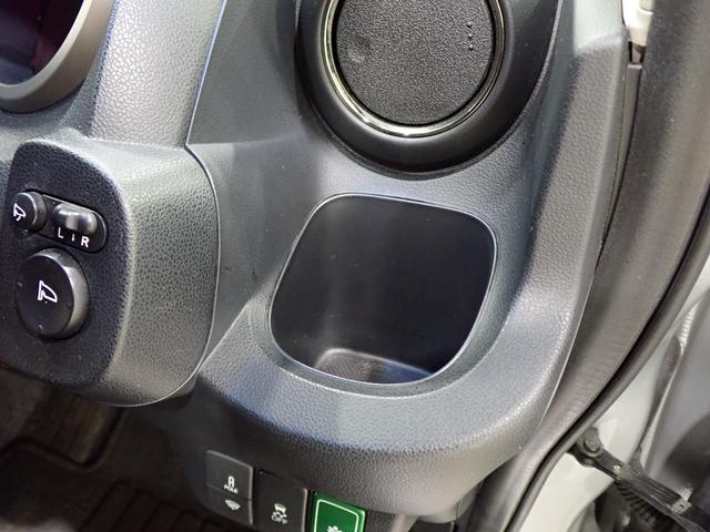 ナビプレミアムセレクション 【埼玉県仕入】 禁煙車 純正HDDナビ 地デジTV CD・DVD再生 バックカメラ ETC クルコン パドルシフト シートヒーター HIDヘッドライト フォグ 純正15インチアルミ 横滑り防止システム(55枚目)