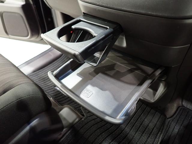 ハイブリッド・Gホンダセンシング 禁煙車 純正SDナビ フルセグ CD・DVD再生 Bluetooth接続 バックカメラ ETC 衝突軽減システム 追従クルコン 両側電動ドア LEDヘッドライト 横滑防止システム レーンキープアシスト(40枚目)
