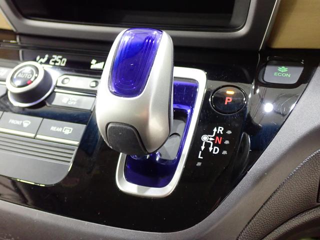 ハイブリッド・Gホンダセンシング 禁煙車 純正SDナビ フルセグ CD・DVD再生 Bluetooth接続 バックカメラ ETC 衝突軽減システム 追従クルコン 両側電動ドア LEDヘッドライト 横滑防止システム レーンキープアシスト(42枚目)