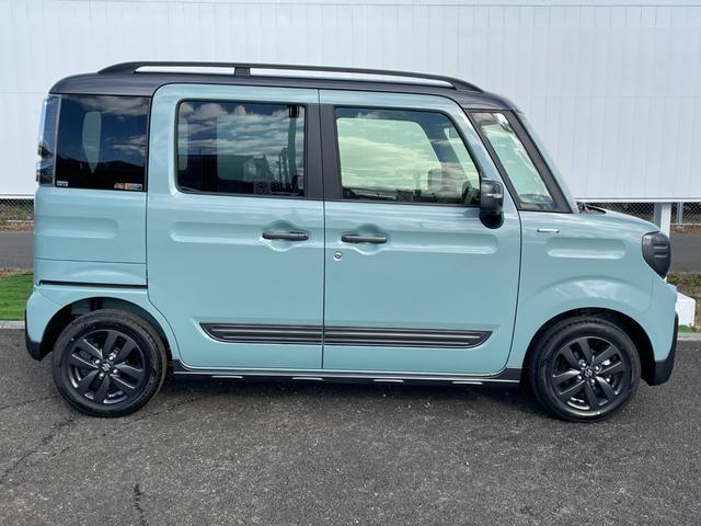 ハイブリッドXZ ターボ 【届け出済未使用車】【アラウンドビューモニター】【9型メーカーナビ】フルセグTV Bluetooth接続 追従クルコン シートヒーター 両側電動スライド LEDライト コーナーセンサー HUD USB(39枚目)
