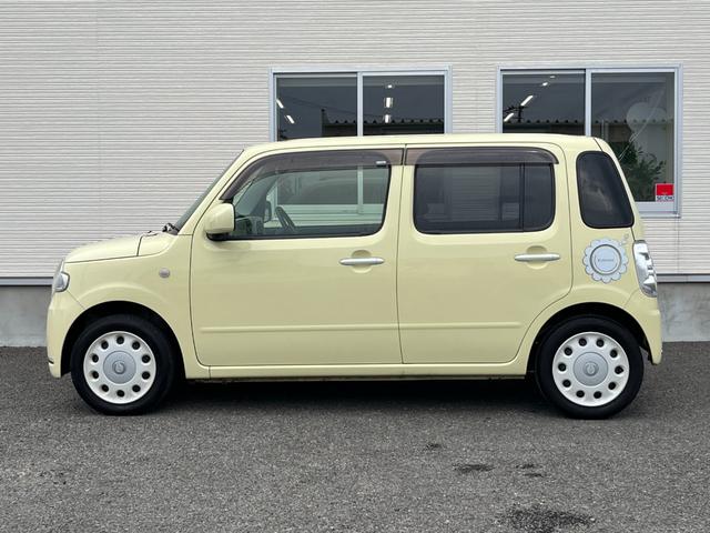 ミラココア ココアＸスペシャルコーデ■禁煙車■　ＣＤオーディオ／ヘッドライトレベライザー／デンカクミラー／ＨＩＤヘッドライト／プライバシーガラス／アイドリングストップ／スマートキー（29枚目）
