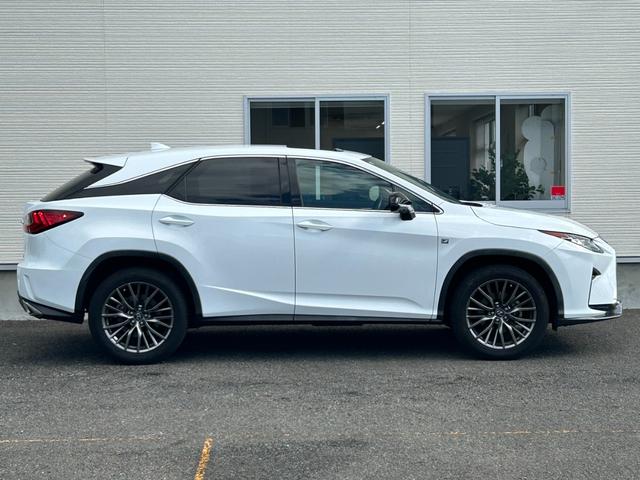 ＲＸ ＲＸ２００ｔ　Ｆスポーツ【４ＷＤターボ】【兵庫県仕入】禁煙車　【サンルーフ】【１２．３型ナビ／パノラミックビューモニター】【電動黒革ベンチレーションシート】【レクサスセーフティ／ＢＳＭ／追従クルコン】【電動リアゲート】【純正２０インチアルミ】【ドラレコ】ＬＥＤ（33枚目）
