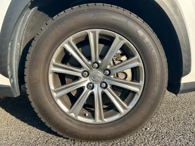 ＮＸ ＮＸ２００ｔ　Ｉパッケージ【４ＷＤ】【神奈川県仕入】【禁煙】　【夏＆冬タイヤ純正アルミセット】【メーカーナビ／サイド・バックカメラ／フルセグＴＶ／ブルーレイ／ブルートゥース】【電動黒革シート／シート＆ステアリングヒーター】【３眼ＬＥＤライト／フォグ】【ＥＴＣ】（11枚目）
