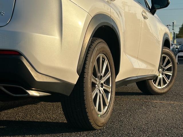 ＮＸ ＮＸ２００ｔ　Ｉパッケージ【４ＷＤ】【神奈川県仕入】【禁煙】　【夏＆冬タイヤ純正アルミセット】【メーカーナビ／サイド・バックカメラ／フルセグＴＶ／ブルーレイ／ブルートゥース】【電動黒革シート／シート＆ステアリングヒーター】【３眼ＬＥＤライト／フォグ】【ＥＴＣ】（63枚目）