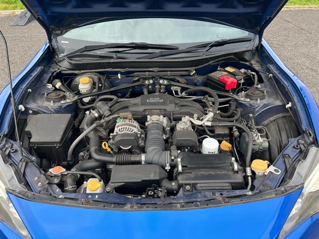 ＢＲＺ Ｓ【デジタルインナーミラー型ドラレコ】【トランスクポイラー】　【ＳＤナビ／バックカメラ／フルセグＴＶ／ブルートゥース】【ハーフレザーシート／シートヒーター】【ＨＩＤオートライト／フォグ】【純正１７インチアルミ／スタッドレス】【スマートキー／プッシュスタート】（7枚目）