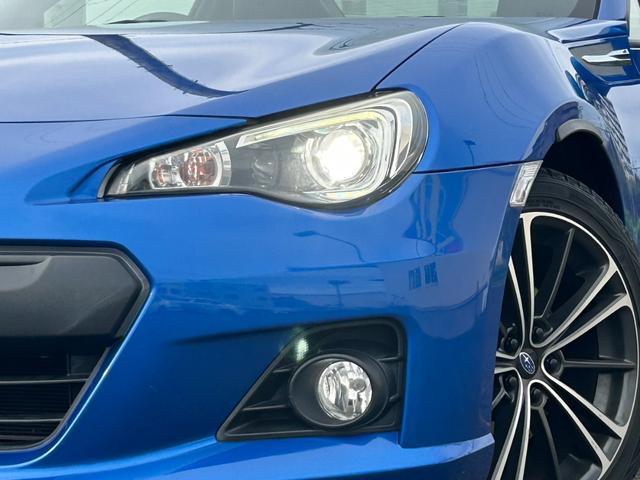 ＢＲＺ Ｓ【デジタルインナーミラー型ドラレコ】【トランスクポイラー】　【ＳＤナビ／バックカメラ／フルセグＴＶ／ブルートゥース】【ハーフレザーシート／シートヒーター】【ＨＩＤオートライト／フォグ】【純正１７インチアルミ／スタッドレス】【スマートキー／プッシュスタート】（20枚目）