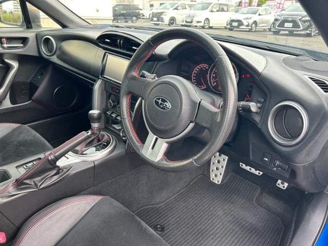 ＢＲＺ Ｓ【デジタルインナーミラー型ドラレコ】【トランスクポイラー】　【ＳＤナビ／バックカメラ／フルセグＴＶ／ブルートゥース】【ハーフレザーシート／シートヒーター】【ＨＩＤオートライト／フォグ】【純正１７インチアルミ／スタッドレス】【スマートキー／プッシュスタート】（31枚目）