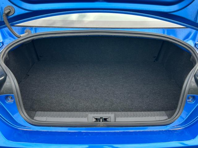 ＢＲＺ Ｓ【デジタルインナーミラー型ドラレコ】【トランスクポイラー】　【ＳＤナビ／バックカメラ／フルセグＴＶ／ブルートゥース】【ハーフレザーシート／シートヒーター】【ＨＩＤオートライト／フォグ】【純正１７インチアルミ／スタッドレス】【スマートキー／プッシュスタート】（39枚目）