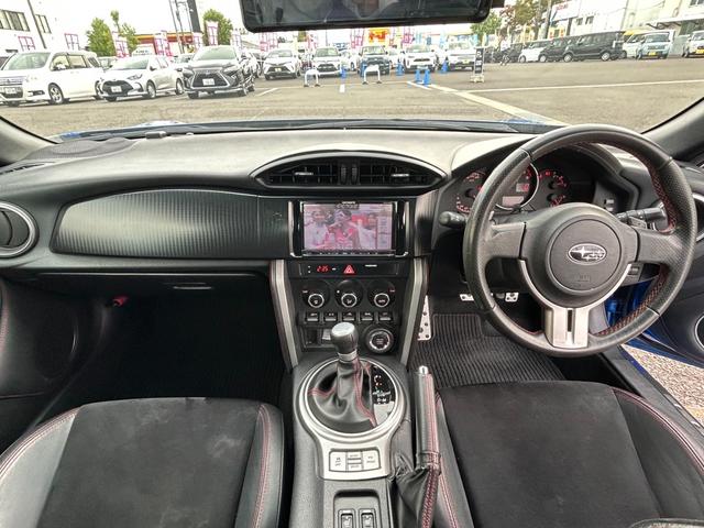 ＢＲＺ Ｓ【デジタルインナーミラー型ドラレコ】【トランスクポイラー】　【ＳＤナビ／バックカメラ／フルセグＴＶ／ブルートゥース】【ハーフレザーシート／シートヒーター】【ＨＩＤオートライト／フォグ】【純正１７インチアルミ／スタッドレス】【スマートキー／プッシュスタート】（41枚目）