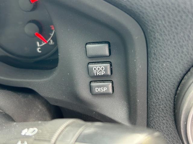 ＢＲＺ Ｓ【デジタルインナーミラー型ドラレコ】【トランスクポイラー】　【ＳＤナビ／バックカメラ／フルセグＴＶ／ブルートゥース】【ハーフレザーシート／シートヒーター】【ＨＩＤオートライト／フォグ】【純正１７インチアルミ／スタッドレス】【スマートキー／プッシュスタート】（52枚目）