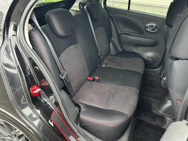 マーチ ニスモ　Ｓ【禁煙車】【５速マニュアル】　【２０２４年製夏タイヤ】【ＳＤナビ／ブルートゥース／フルセグＴＶ／ＤＶＤ再生】【専用１６インチアルミ／ＮＩＳＭＯドアストライカー】【専用エアロ】【オートエアコン】【インテリキー／プッシュスタート】（35枚目）